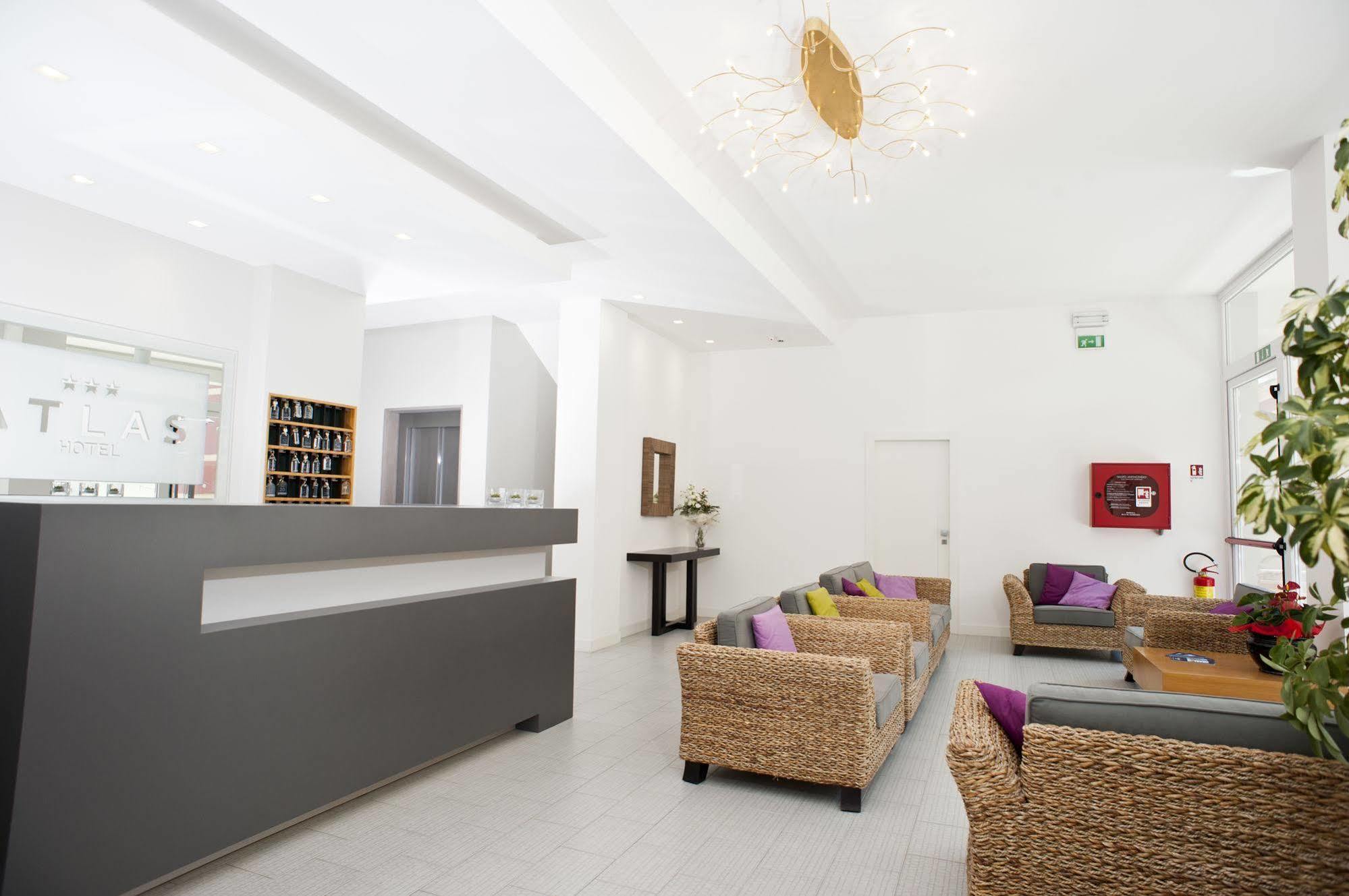 Hotel Atlas Gabicce Mare Exterior foto